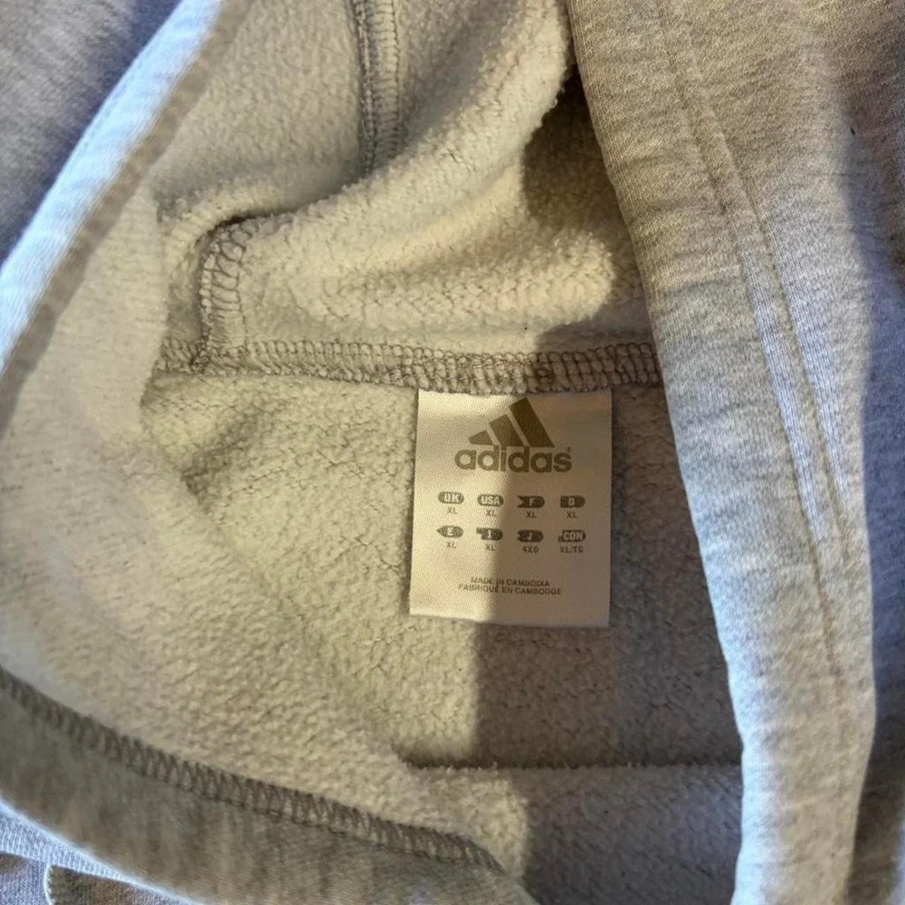 2000s Y2K adidas grey logo hoodie